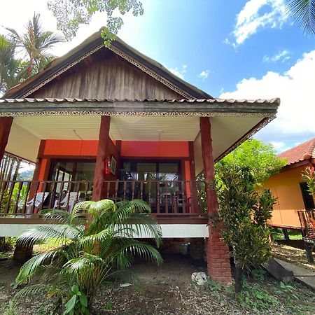 Khao Sok Nung House Hotel Khao Sok National Park Ngoại thất bức ảnh