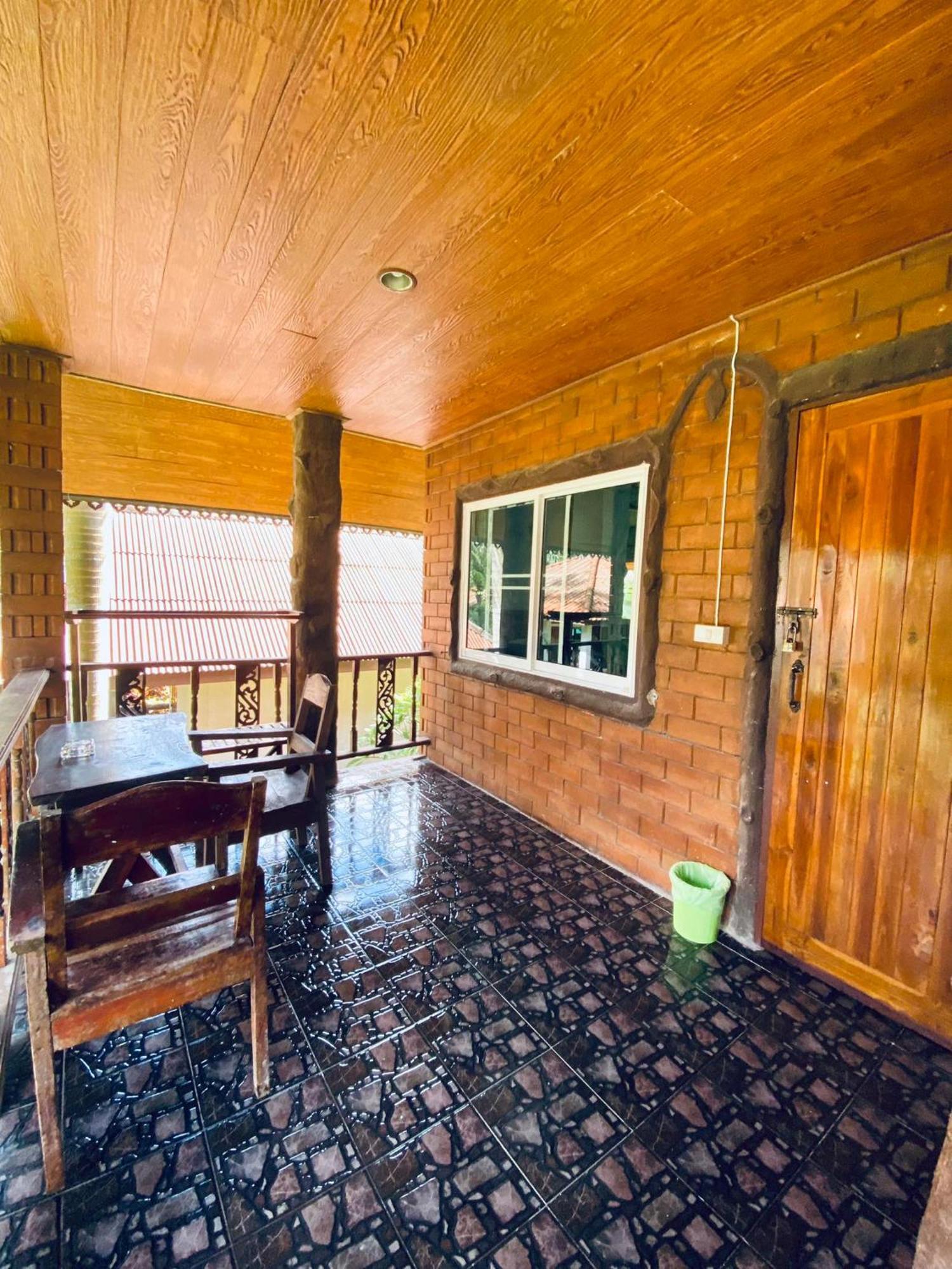 Khao Sok Nung House Hotel Khao Sok National Park Ngoại thất bức ảnh