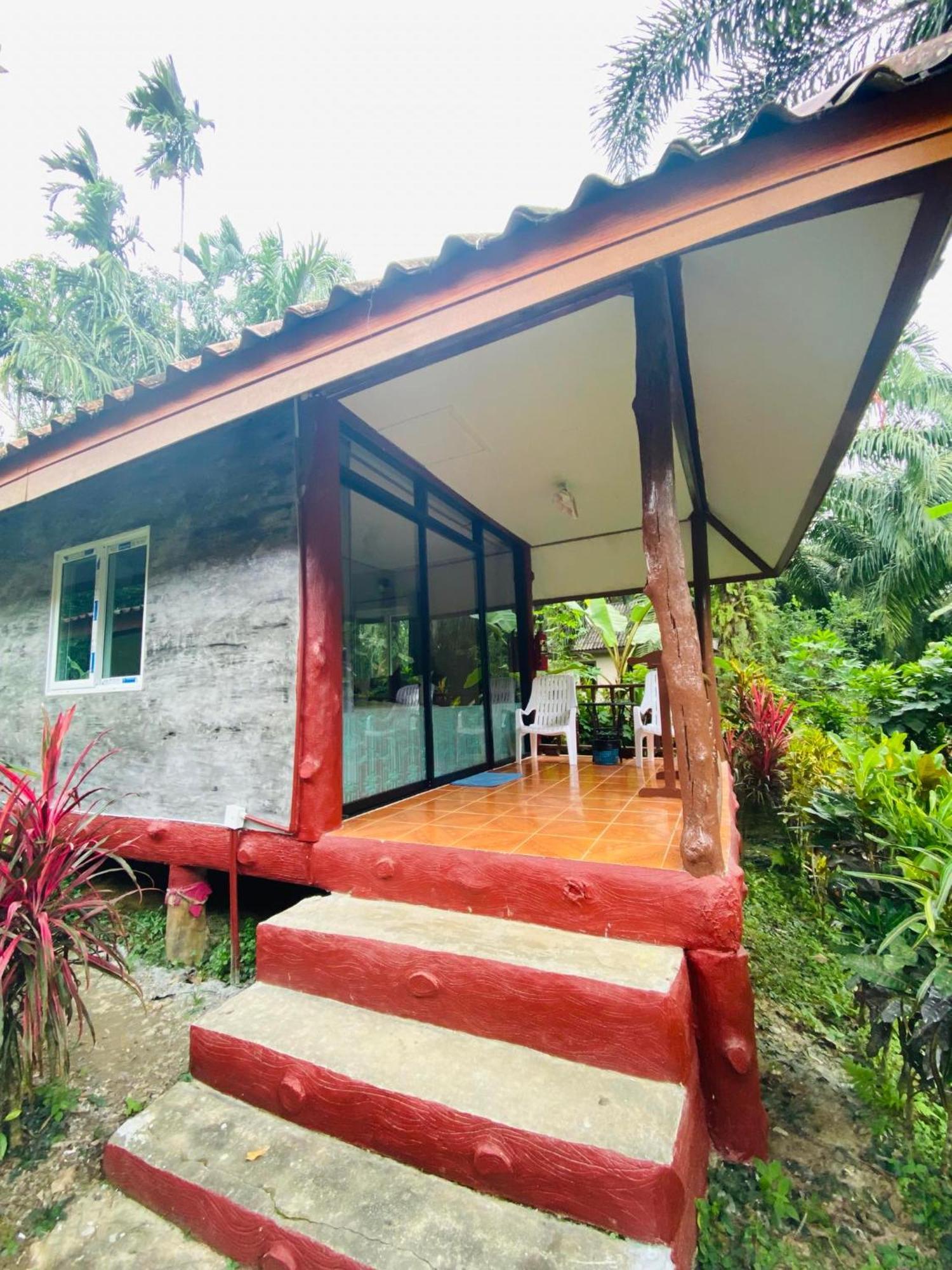 Khao Sok Nung House Hotel Khao Sok National Park Ngoại thất bức ảnh