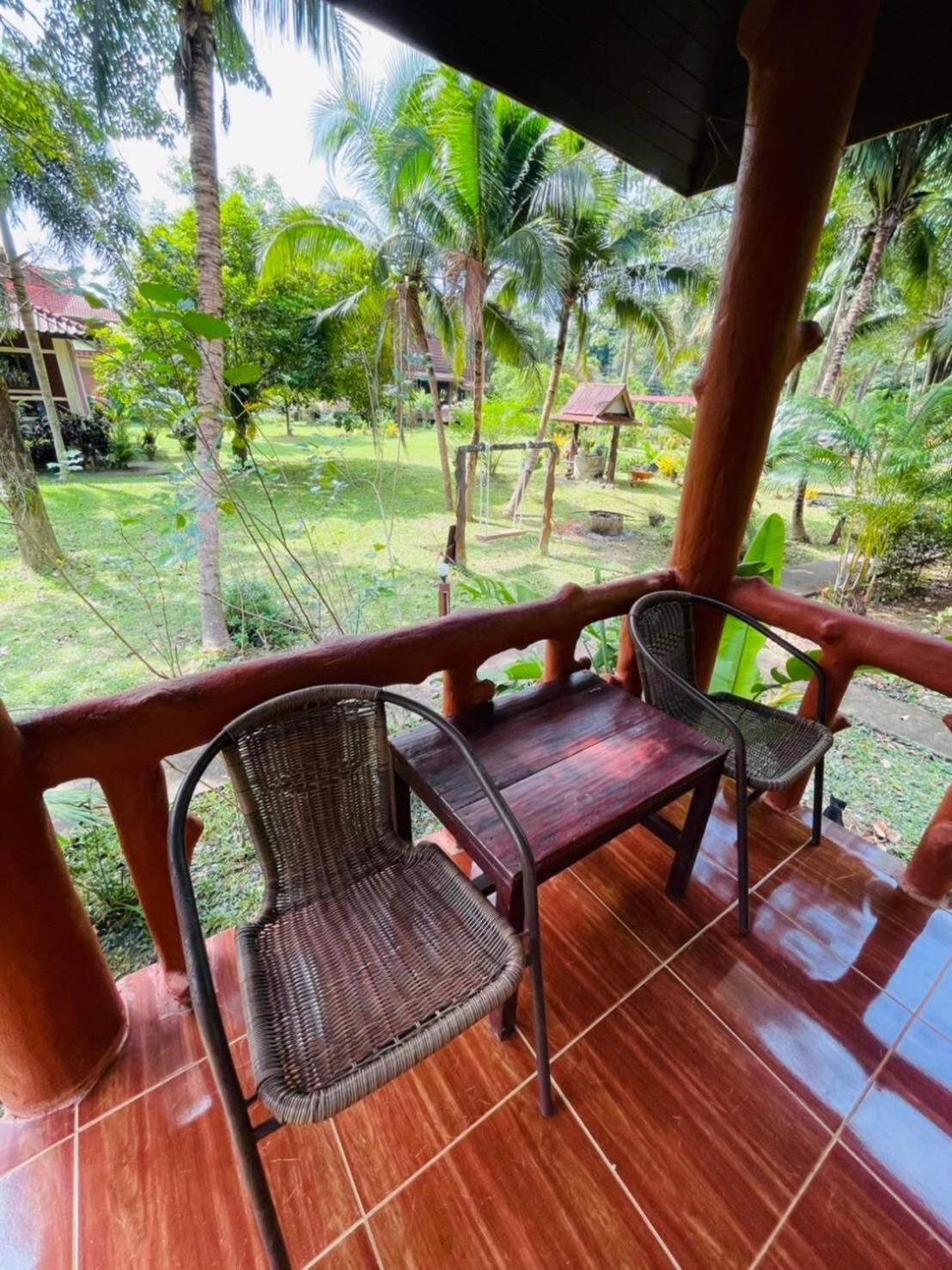 Khao Sok Nung House Hotel Khao Sok National Park Ngoại thất bức ảnh