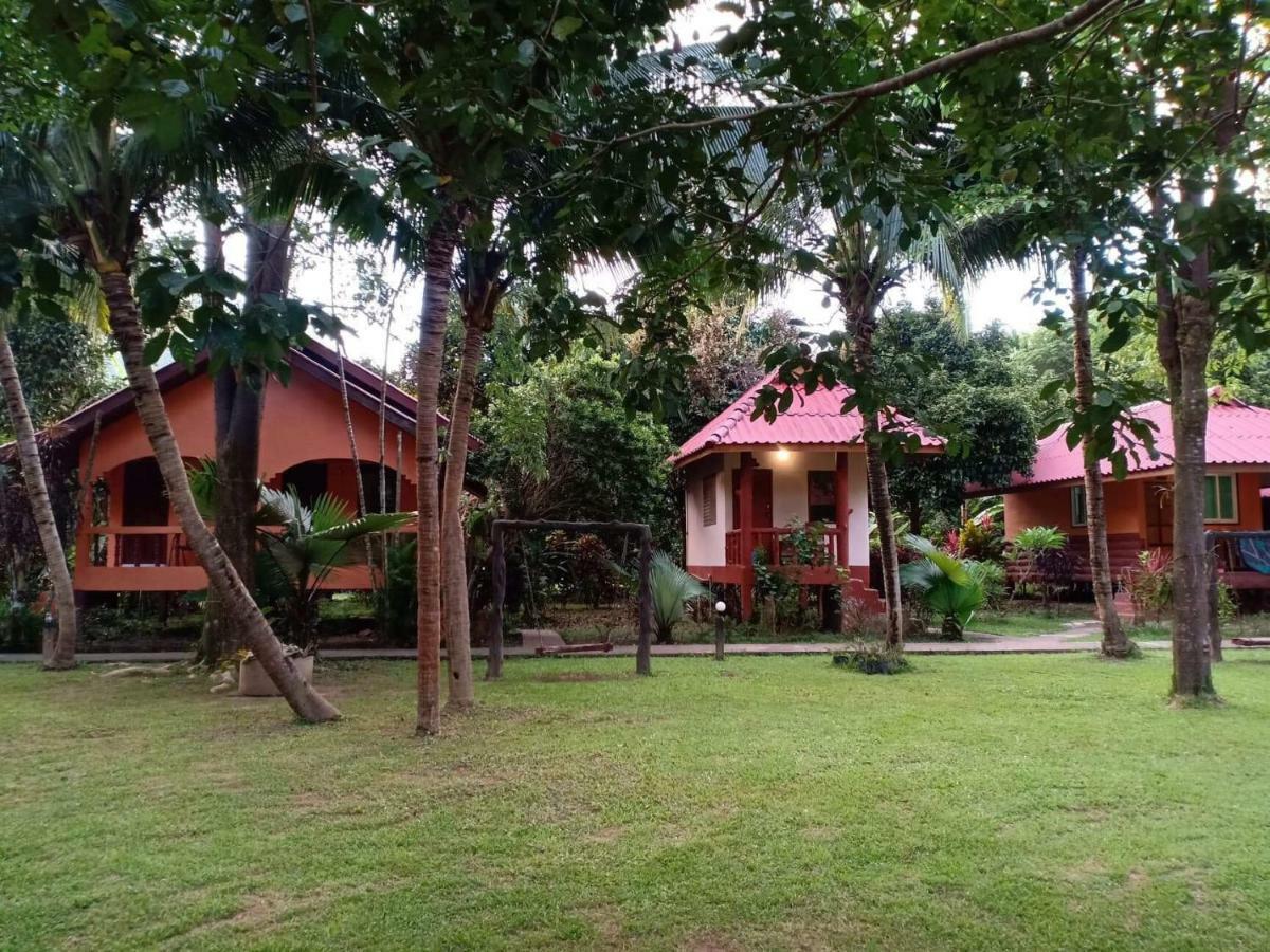 Khao Sok Nung House Hotel Khao Sok National Park Ngoại thất bức ảnh